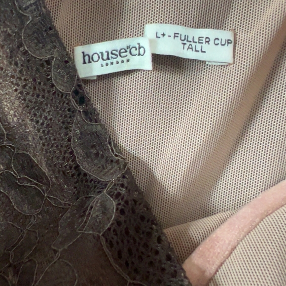 Brown Velvet House of CB 'Marica'- XL (Fuller Cup) - Picture 12 of 13